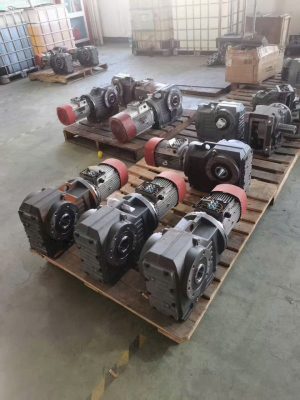 Giảm tốc tải nặng